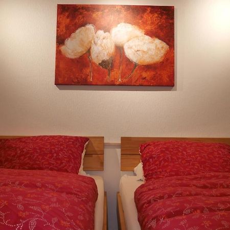 Monteur und Messe Apartment Nürnberg Süd Ost mit Wallbox Exterior foto