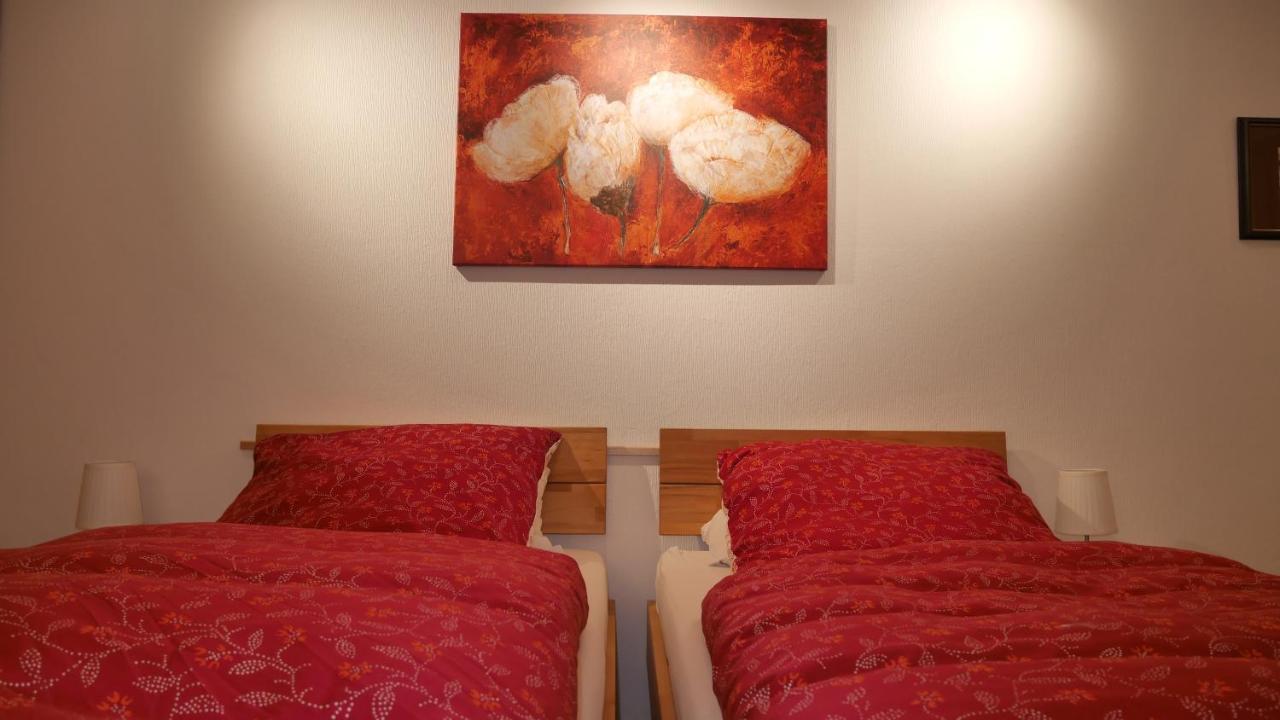 Monteur und Messe Apartment Nürnberg Süd Ost mit Wallbox Exterior foto